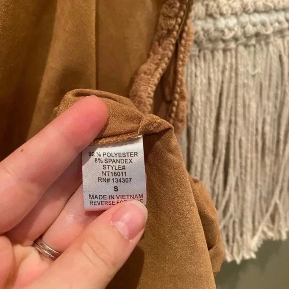 LUMIERE TAN FAUX SUEDE TANK TOP - Picture 3 of 6